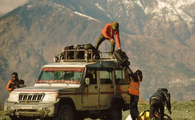 shared and private jeep option for pokhara to ghandruk travel